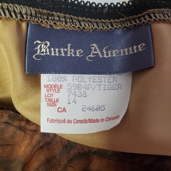 *SOLD* Vintage Animal print midi skirt - Picture 3 of 3